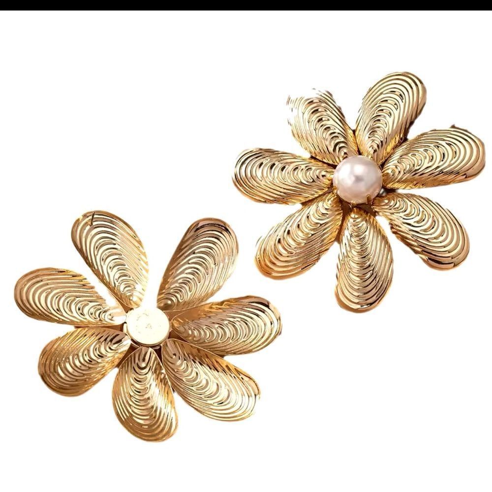 Oversized Gold-Tone Floral Earrings with pearl Accents - Picture 6 of 11